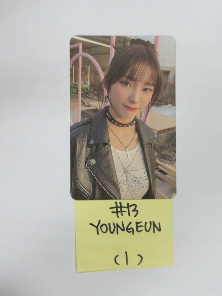 Kep1er "FIRST IMPACT" 1st - Official Photocard (Connect - Ver.) - HALLYUSUPERSTORE