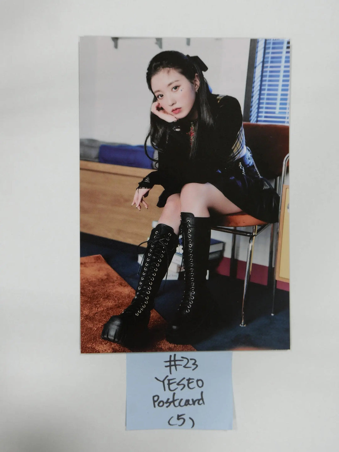 Kep1er "FIRST IMPACT" 1st - Official Postcard [Updated 1/10] - HALLYUSUPERSTORE