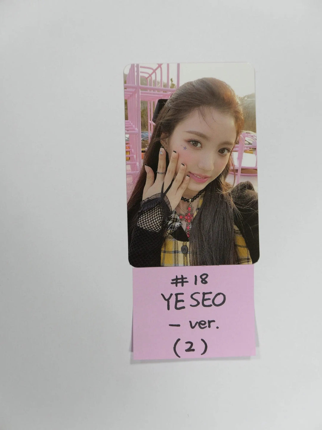 Kep1er "FIRST IMPACT" 1st - Official Photocard (Connect - Ver.) [Updated 1/10] - HALLYUSUPERSTORE