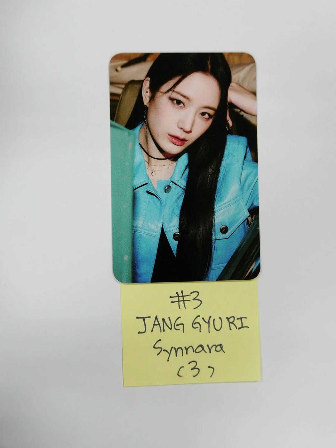 Fromis_9 "Midnight Guest" - Synnara Pre-Order Benefit Photocard - HALLYUSUPERSTORE