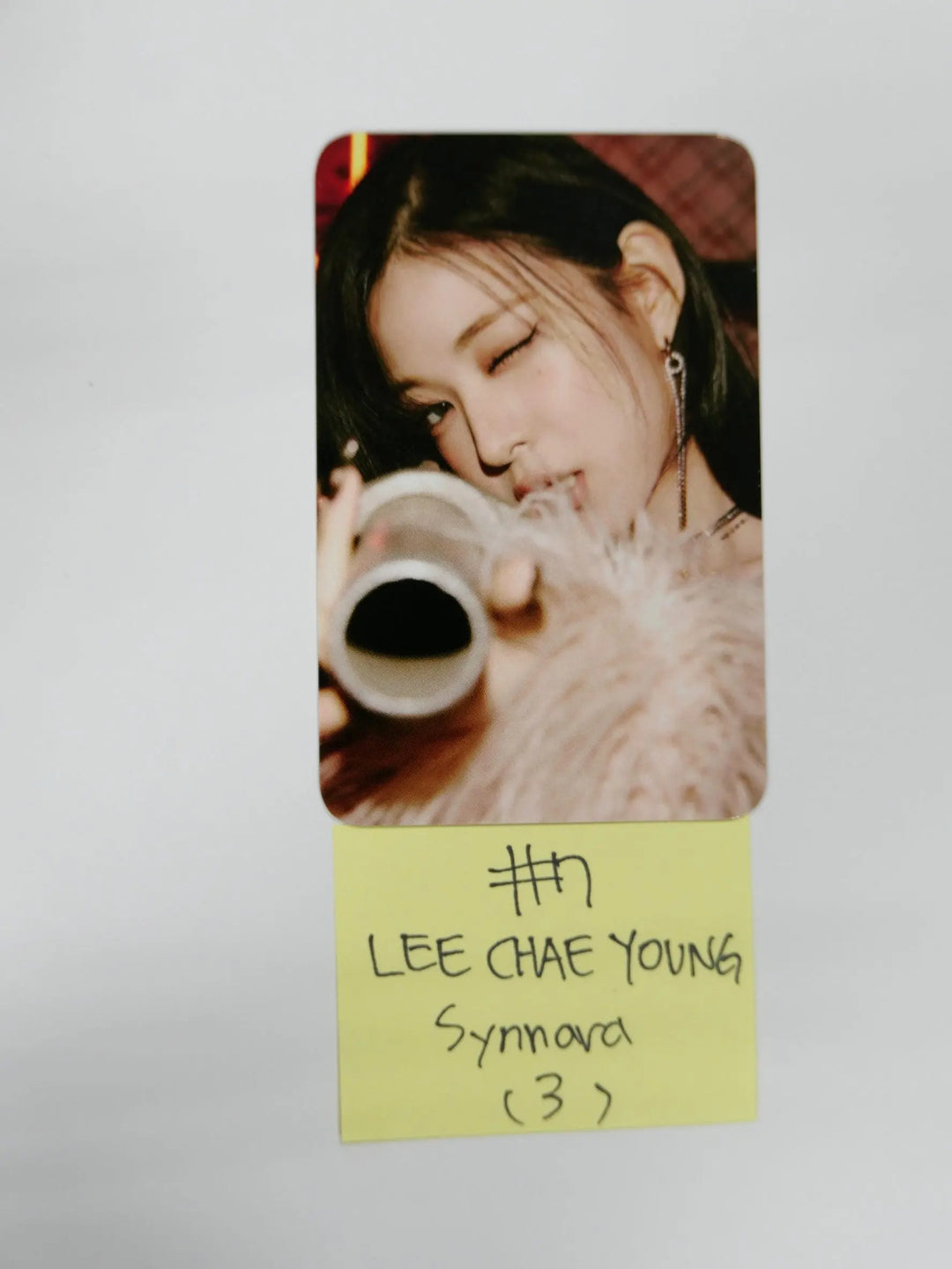 Fromis_9 "Midnight Guest" - Synnara Pre-Order Benefit Photocard - HALLYUSUPERSTORE