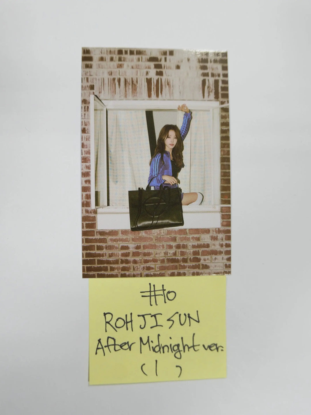 Fromis_9 "Midnight Guest" - Official Photocard [After Midnight Ver] (Updated 2/21) - HALLYUSUPERSTORE