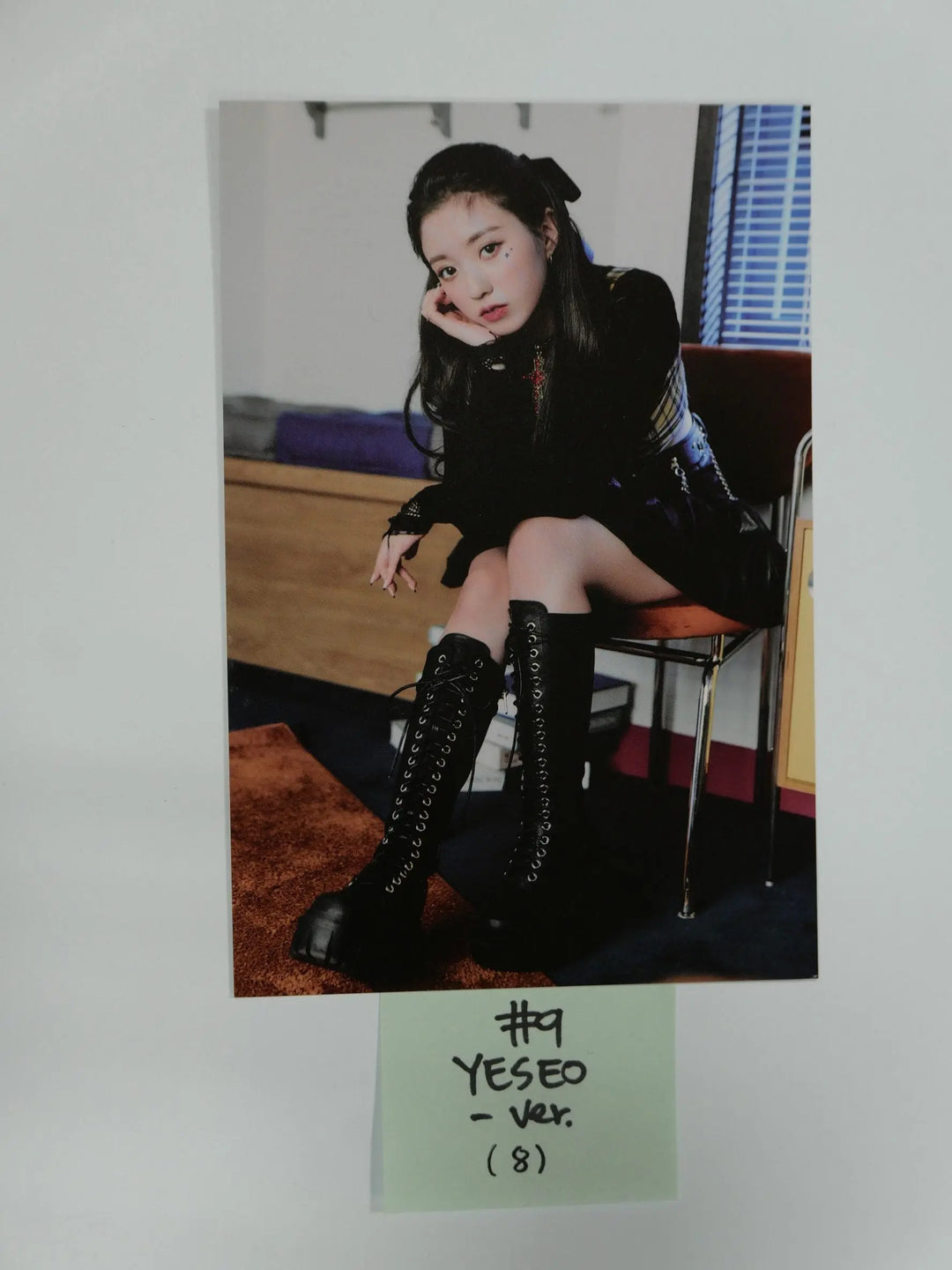 Kep1er "FIRST IMPACT" 1st - Official Postcard [Updated 1/20] - HALLYUSUPERSTORE