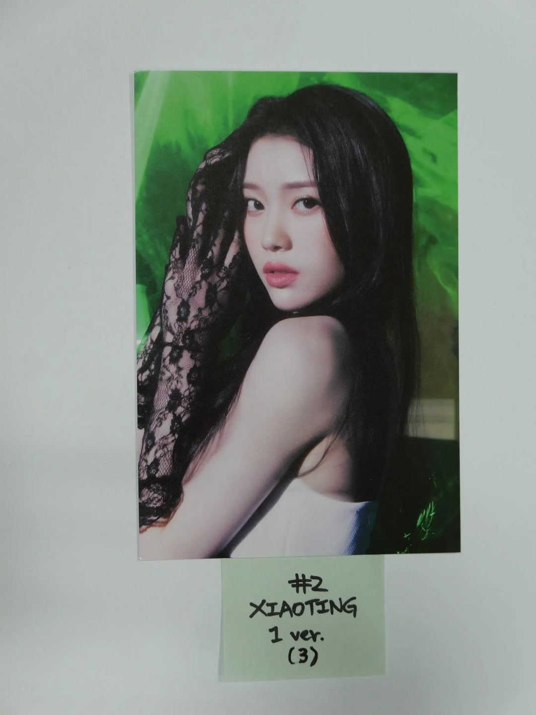 Kep1er "FIRST IMPACT" 1st - Official Postcard [Updated 1/20] - HALLYUSUPERSTORE