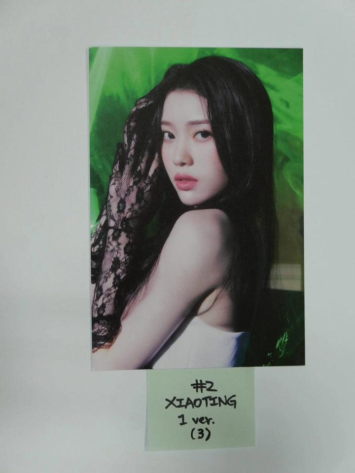 Kep1er "FIRST IMPACT" 1st - Official Postcard [Updated 1/20] - HALLYUSUPERSTORE