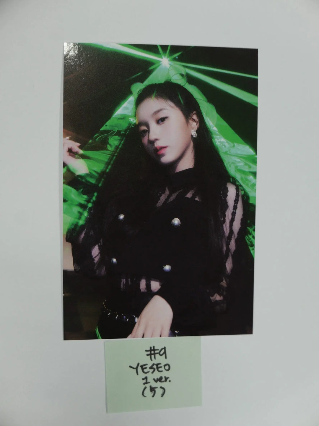 Kep1er "FIRST IMPACT" 1st - Official Postcard [Updated 1/20] - HALLYUSUPERSTORE
