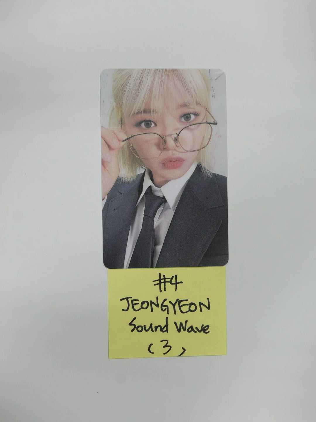 TWICE &