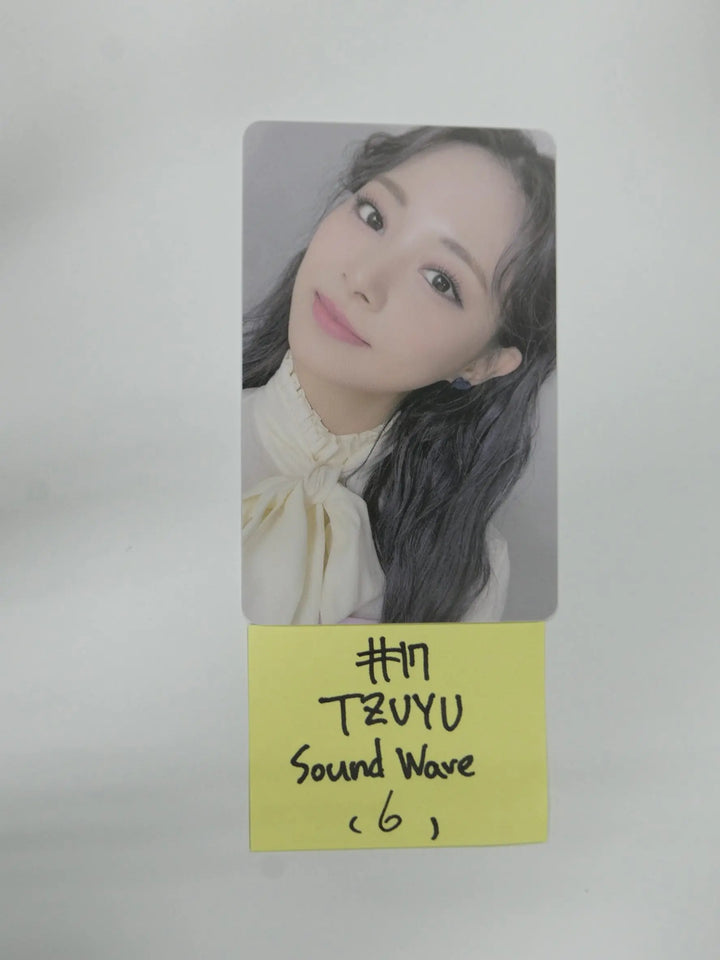 TWICE &