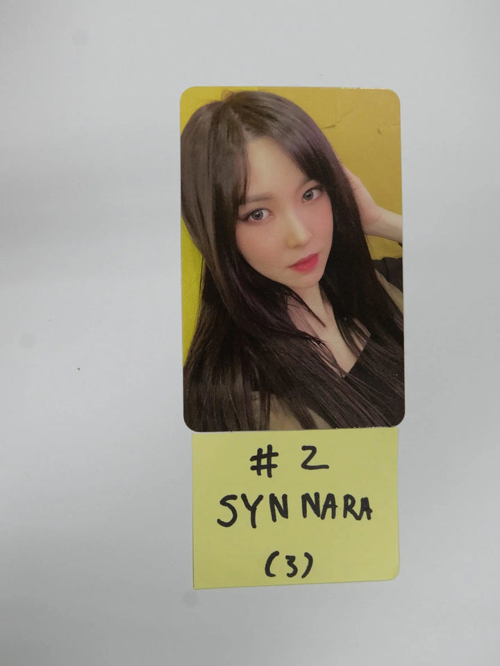 YUJU (Of GFRIEND) "[REC.]" - Synnara Pre-Order Benefit Phtocard - HALLYUSUPERSTORE
