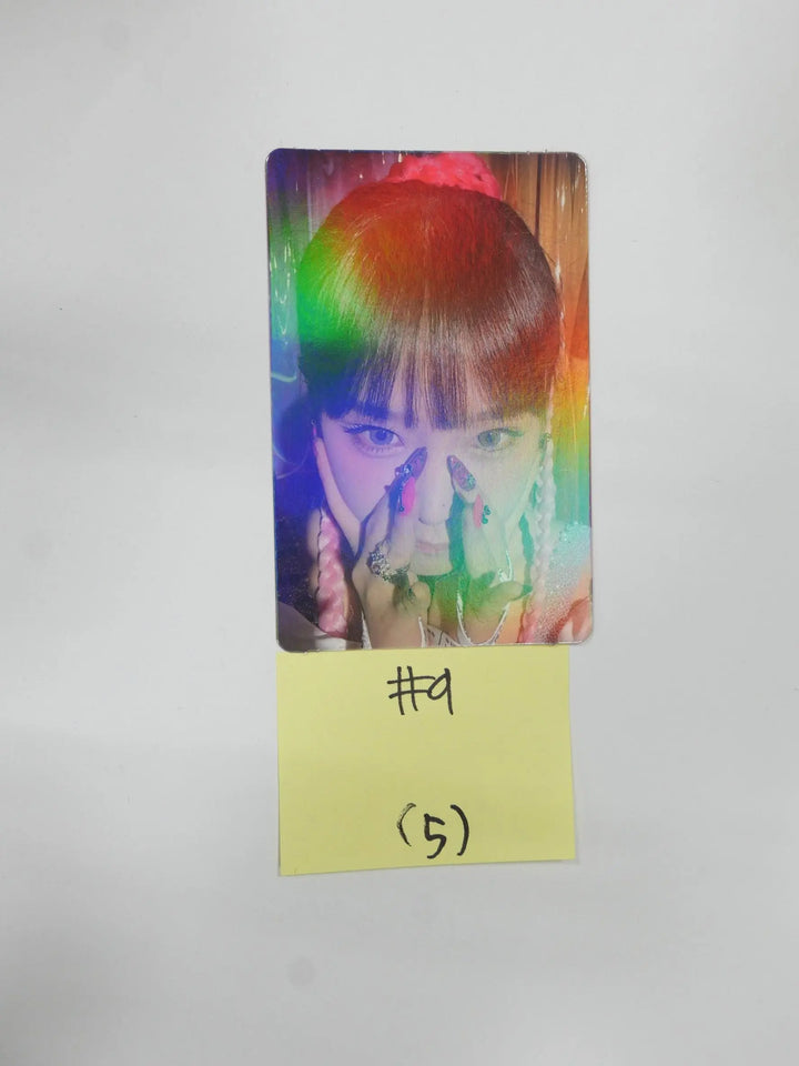 YENA "ˣ‿ˣ (SMiLEY)" - Official Photocard [HERO Ver] - HALLYUSUPERSTORE