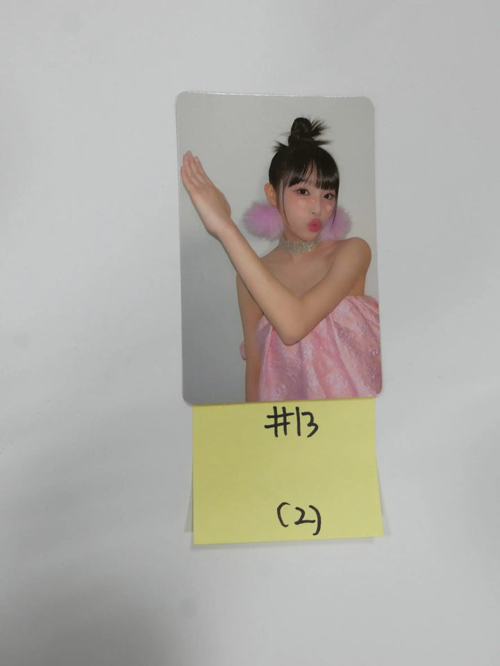 YENA "ˣ‿ˣ (SMiLEY)" - Official Photocard [HERO Ver] - HALLYUSUPERSTORE