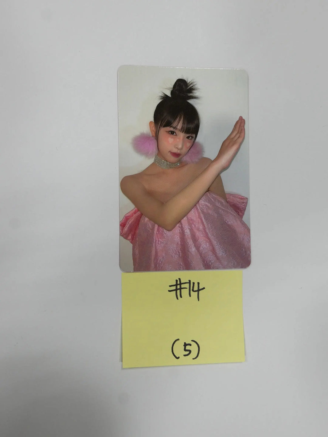 YENA "ˣ‿ˣ (SMiLEY)" - Official Photocard [HERO Ver] - HALLYUSUPERSTORE