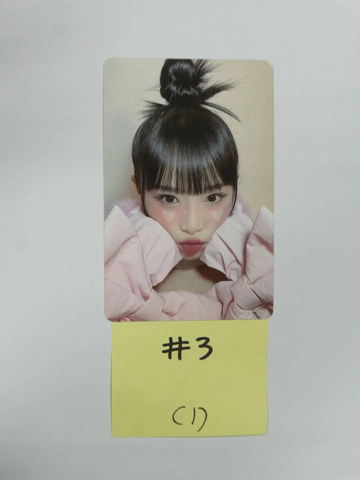 YENA "ˣ‿ˣ (SMiLEY)" - Official Photocard [SMILE Ver] - HALLYUSUPERSTORE