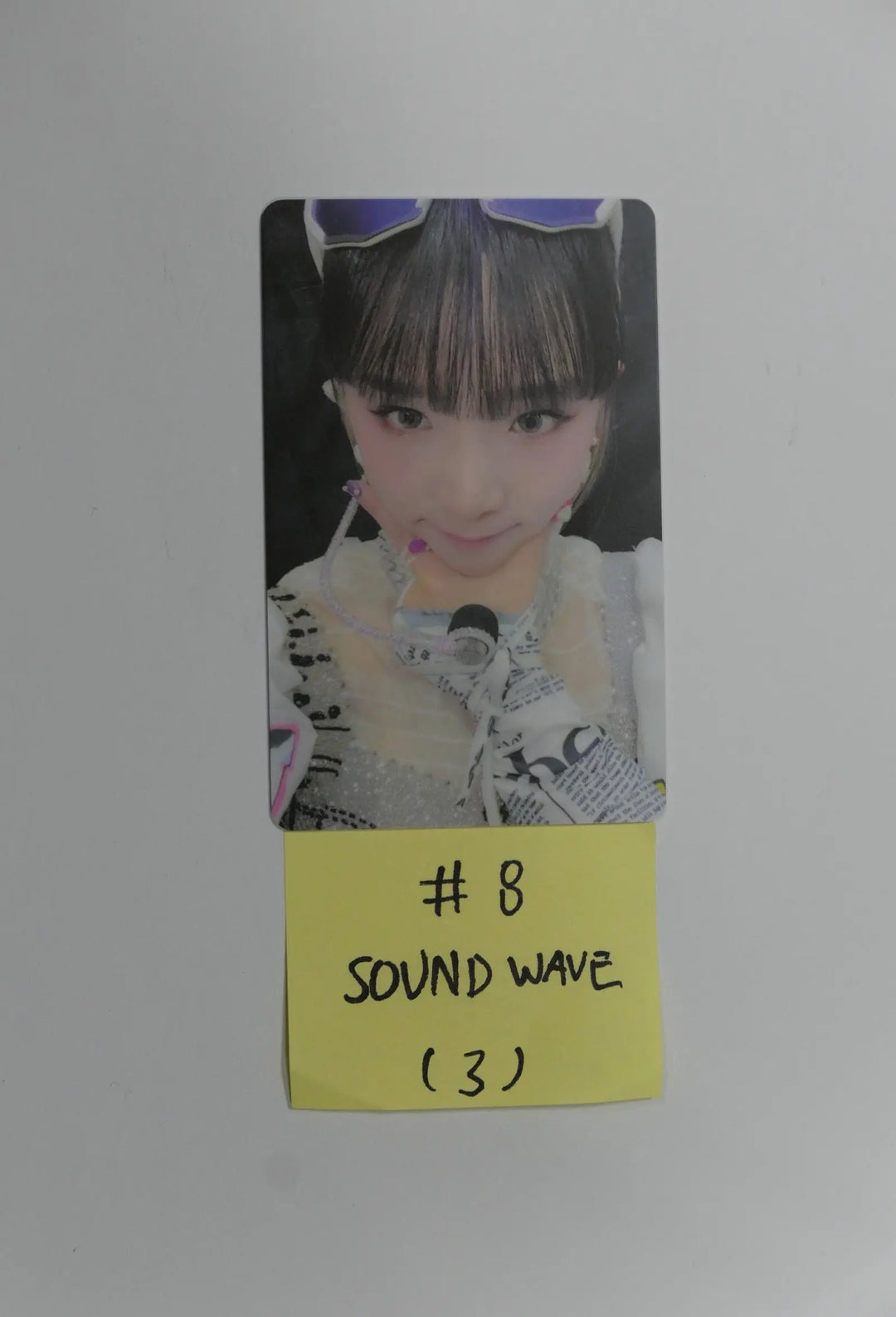 YENA "ˣ‿ˣ (SMiLEY)" - Soundwave Luckydraw Plastic PVC Photocard - HALLYUSUPERSTORE