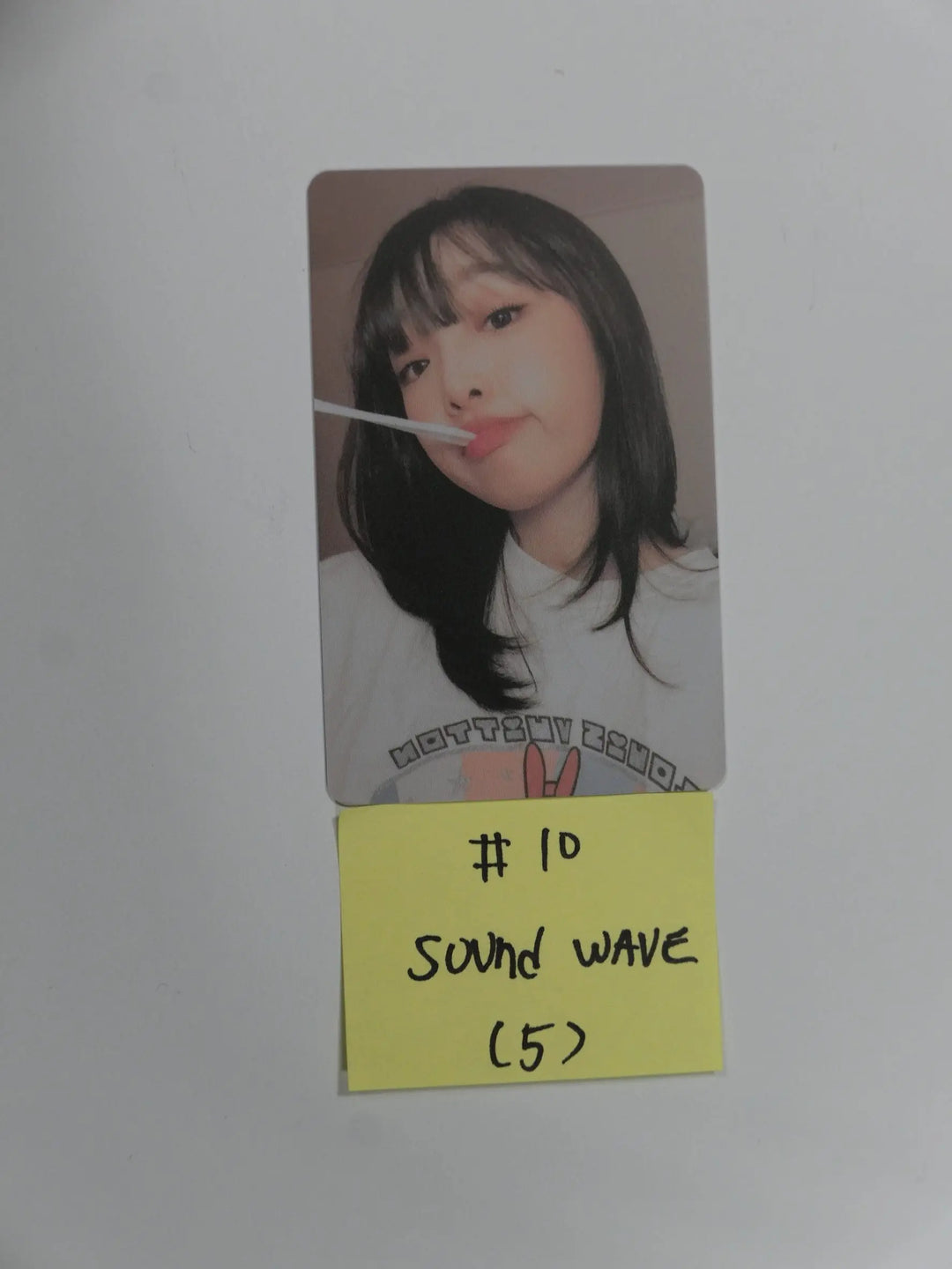 YENA "ˣ‿ˣ (SMiLEY)" - Soundwave Luckydraw Plastic PVC Photocard - HALLYUSUPERSTORE