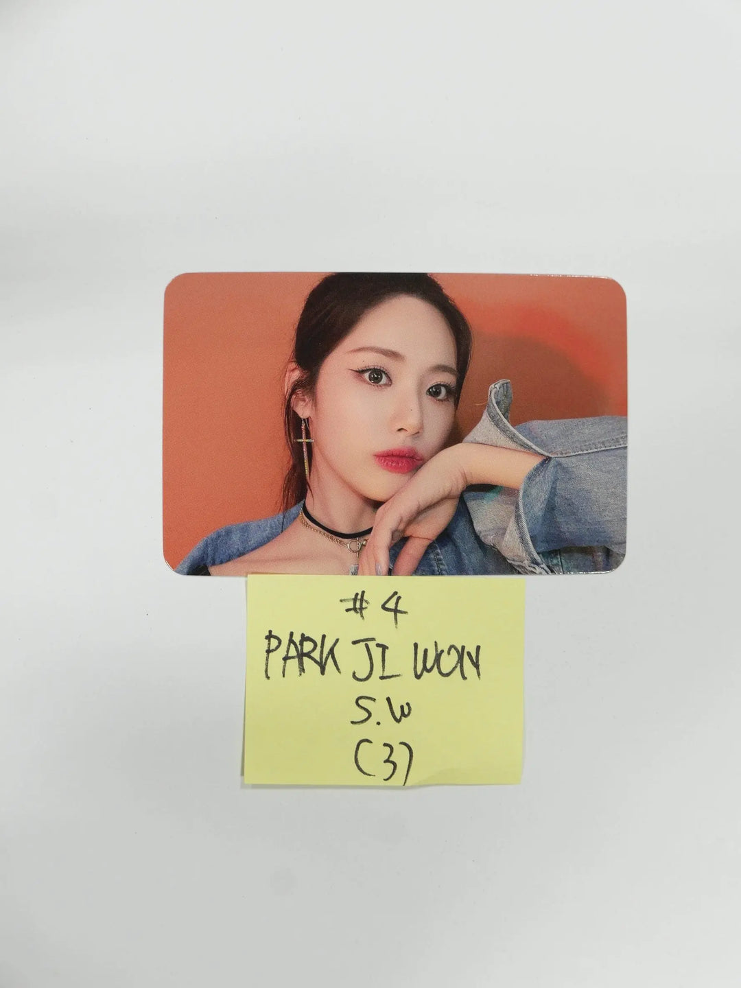 Fromis_9 "Midnight Guest" - Soundwave Fansign Event Photocard - HALLYUSUPERSTORE