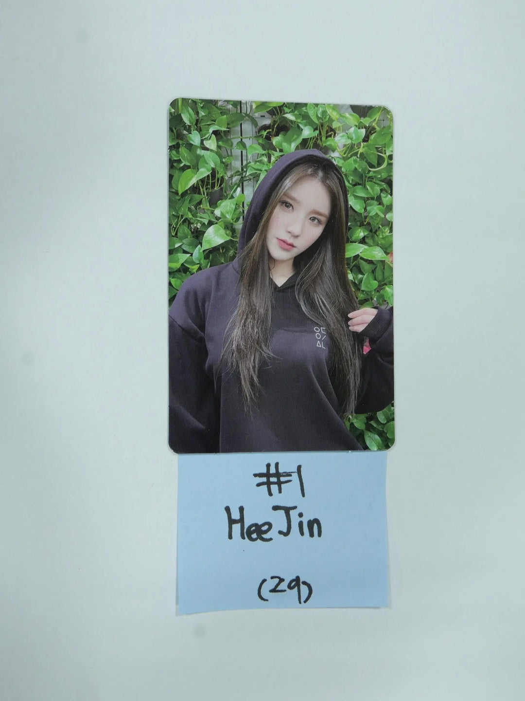 Loona " Loona VERSE : FROM" - 2022 Concert Trading Photocard [Heejin, Hyunjin, Haseul, Yeojin, Vivi] (updated 3/18) - HALLYUSUPERSTORE
