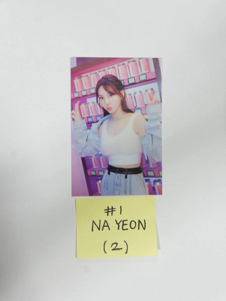 TWICE &