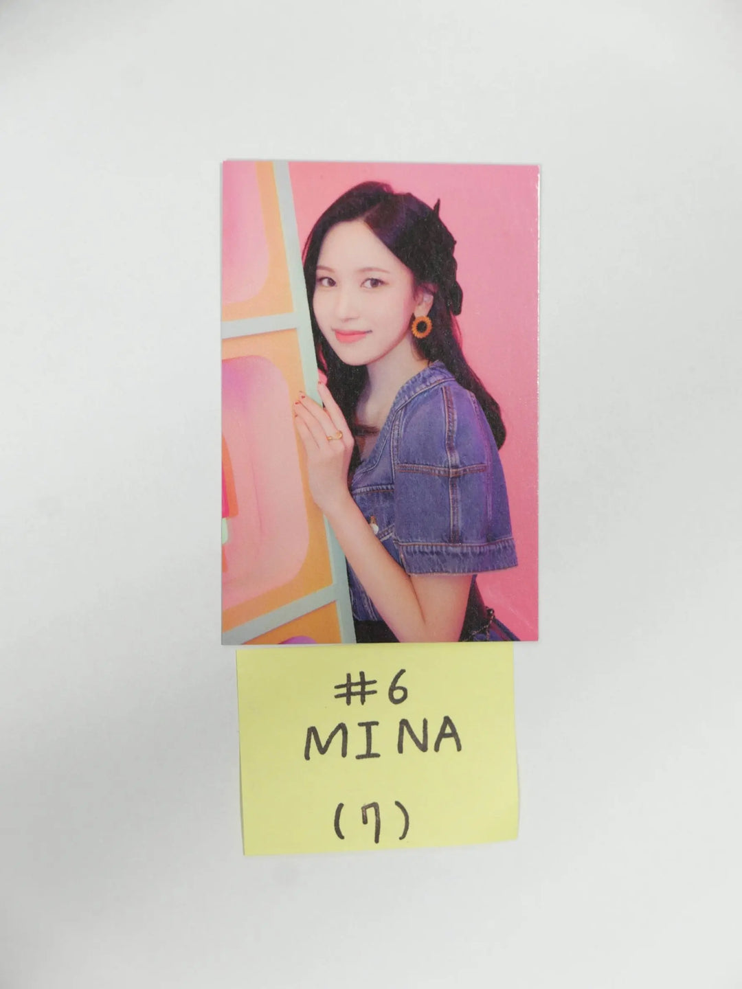 TWICE &