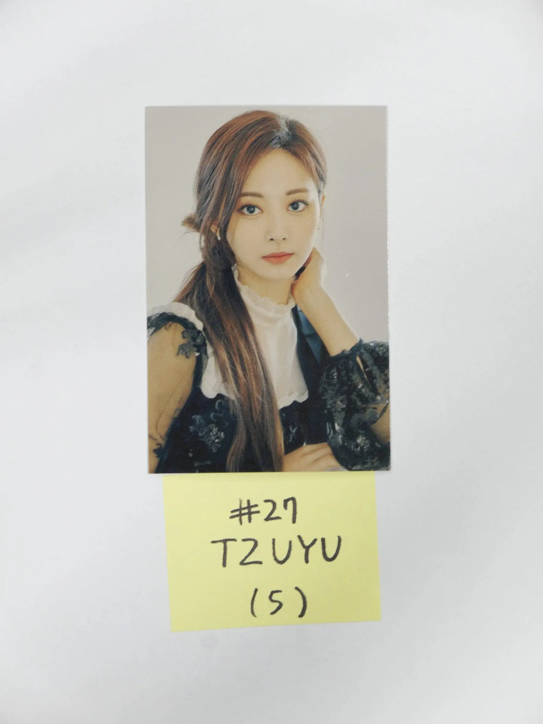 TWICE &