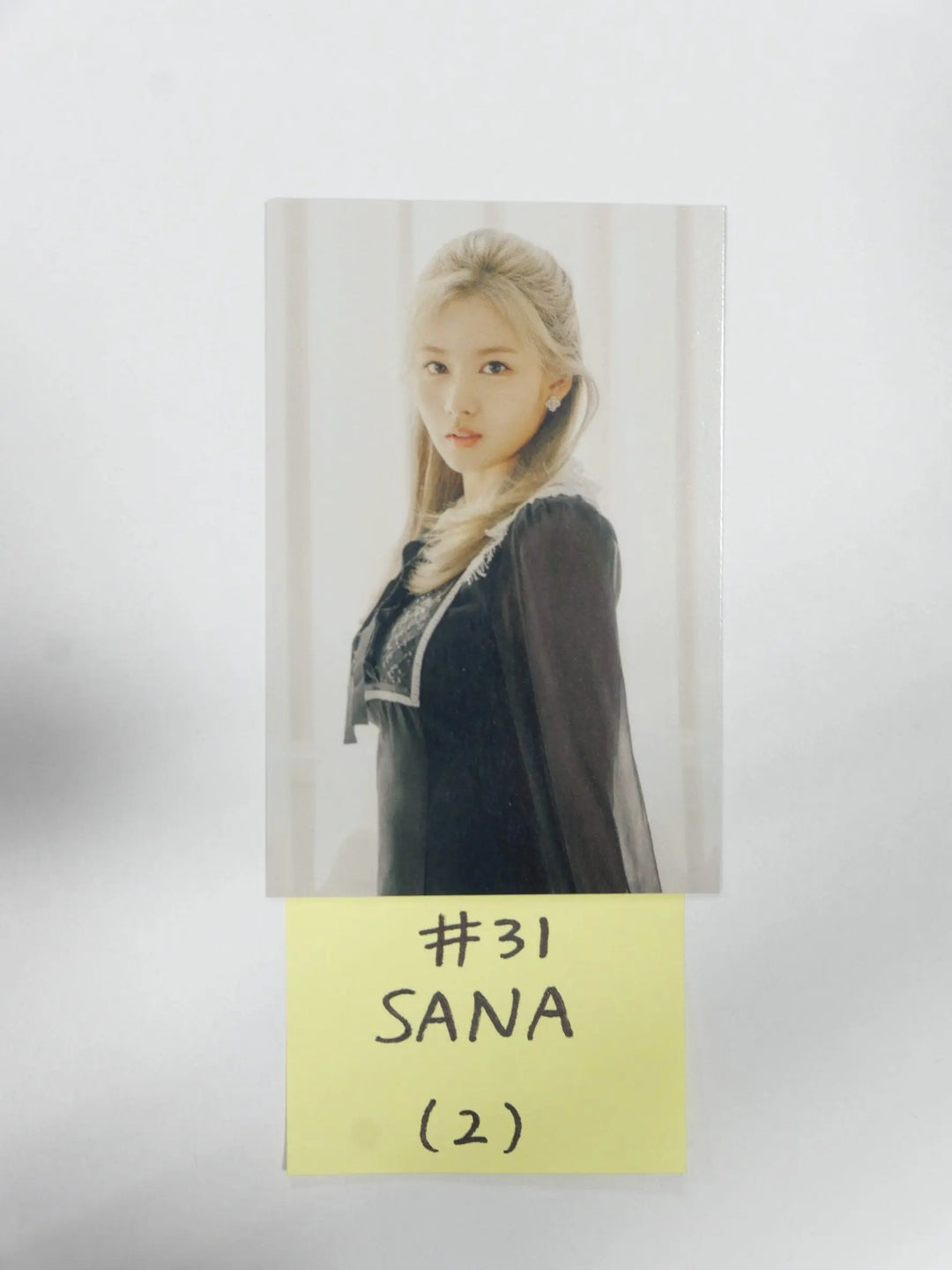 TWICE &