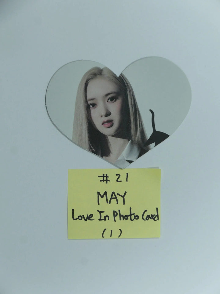 Cherry Bullet &