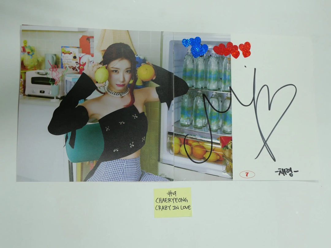 [ITZY,Cignature] - A Cut Page From Fansign Event Album Photo - HALLYUSUPERSTORE