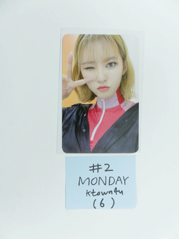 Weeekly "Play Game : AWAKE" - Ktown4u Luckydraw Event Photocard, PostCard - HALLYUSUPERSTORE