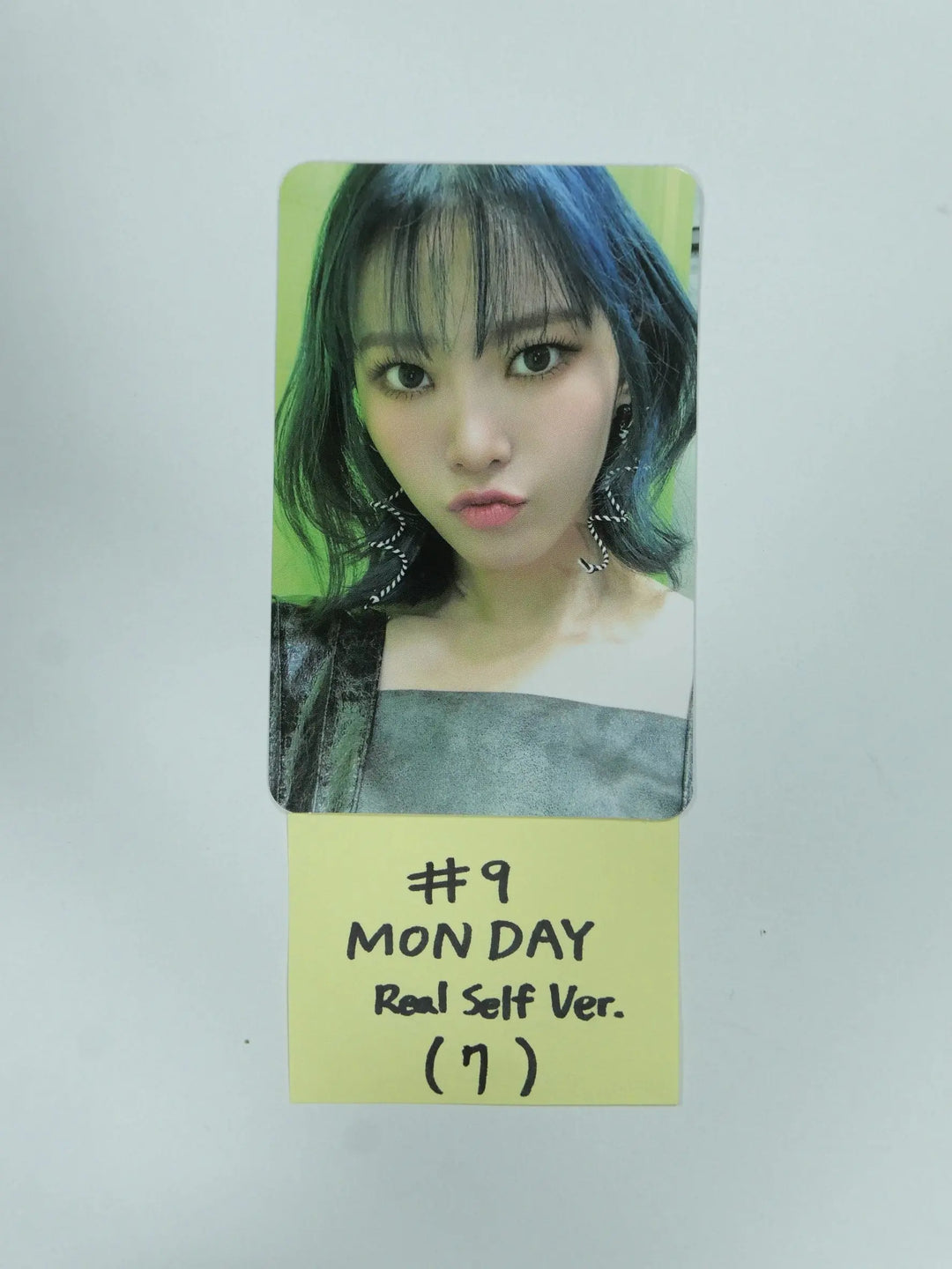 Weeekly "Play Game : AWAKE" - Official Photocard (Real self Ver.) - HALLYUSUPERSTORE