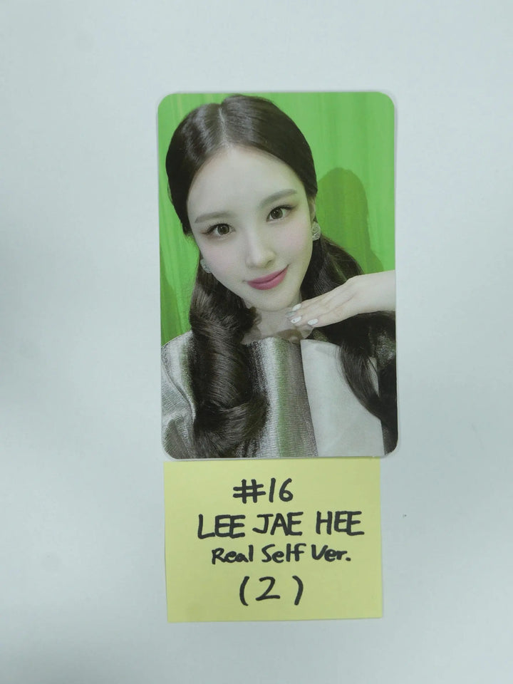Weeekly "Play Game : AWAKE" - Official Photocard (Real self Ver.) - HALLYUSUPERSTORE