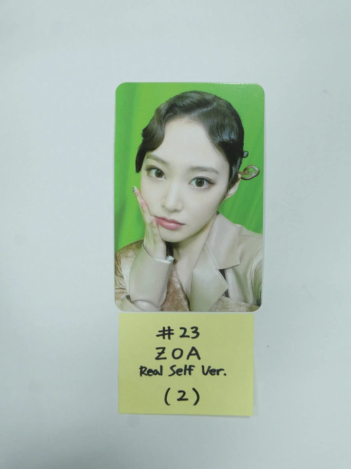 Weeekly "Play Game : AWAKE" - Official Photocard (Real self Ver.) - HALLYUSUPERSTORE
