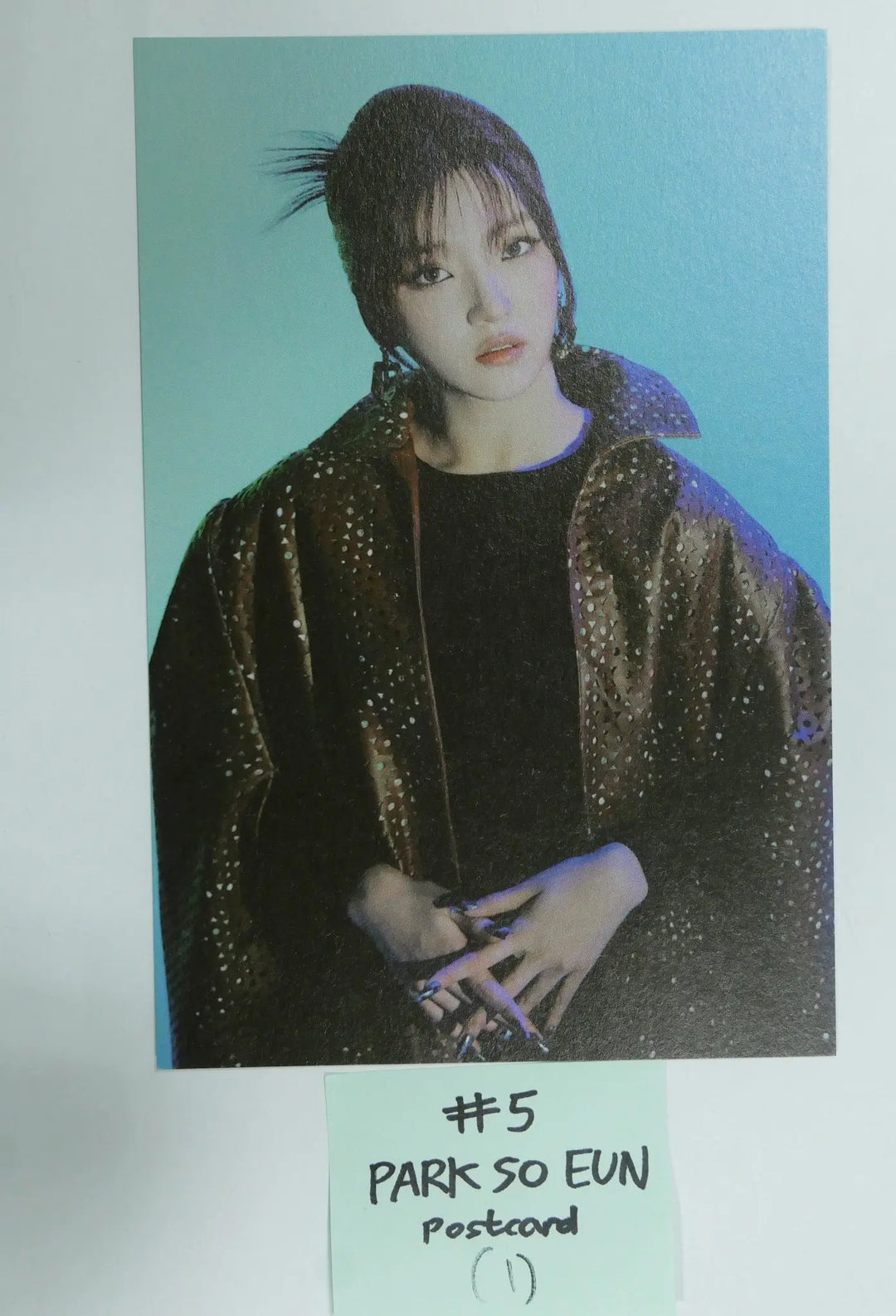 Weeekly "Play Game : AWAKE" - Official Postcard - HALLYUSUPERSTORE