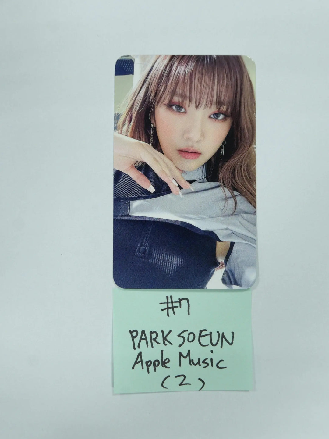 Weeekly "Play Game : AWAKE" - Apple Music Luckydraw Event Photocard - HALLYUSUPERSTORE