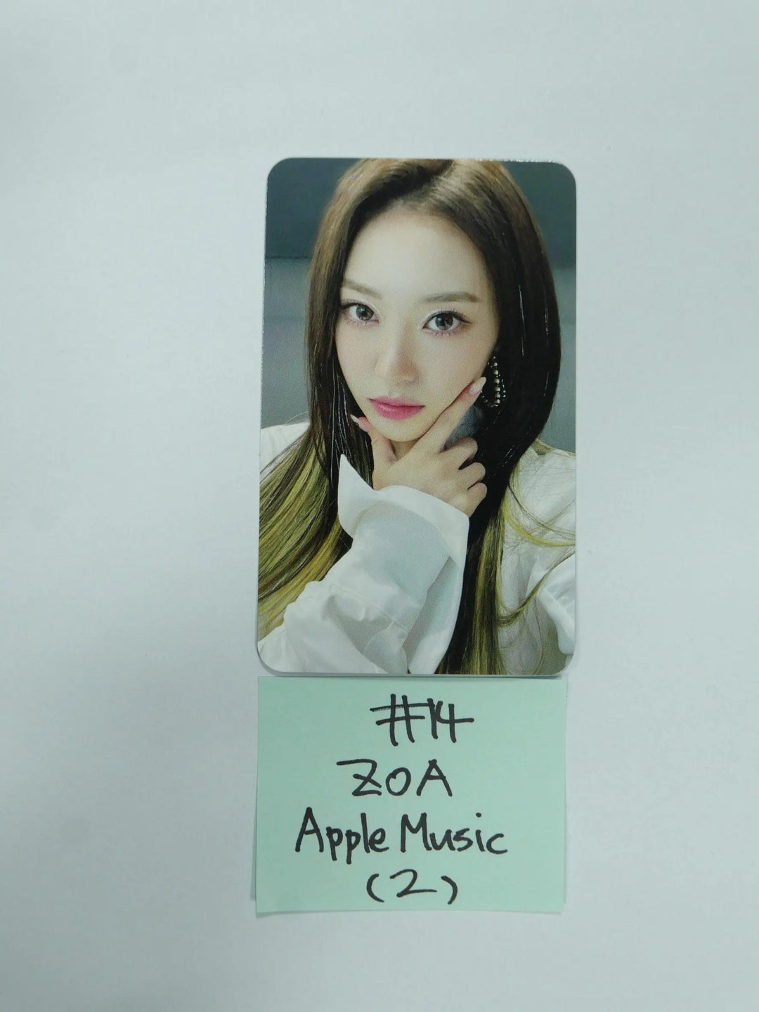 Weeekly "Play Game : AWAKE" - Apple Music Luckydraw Event Photocard - HALLYUSUPERSTORE