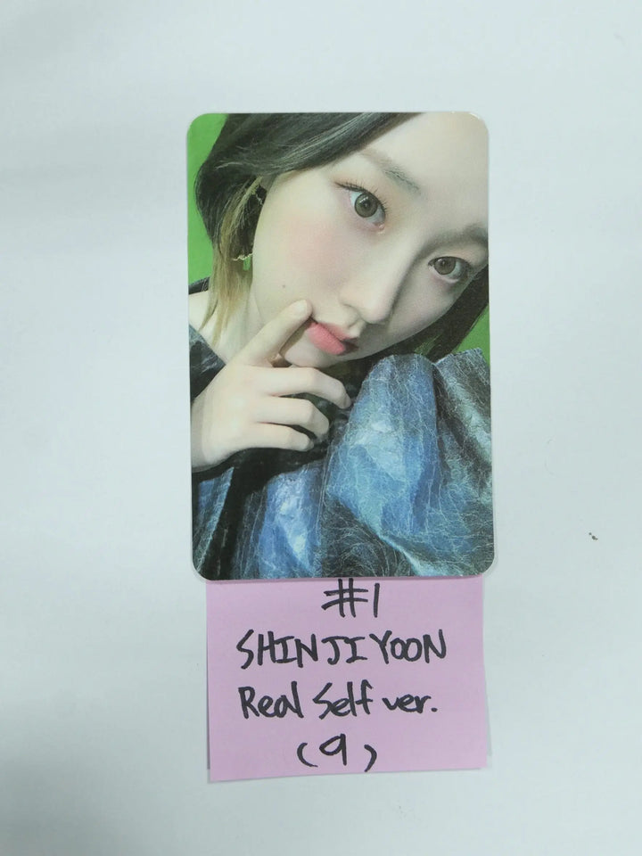 Weeekly "Play Game : AWAKE" - Official Photocard [Lee soo jin, Shin ji yoon] - HALLYUSUPERSTORE