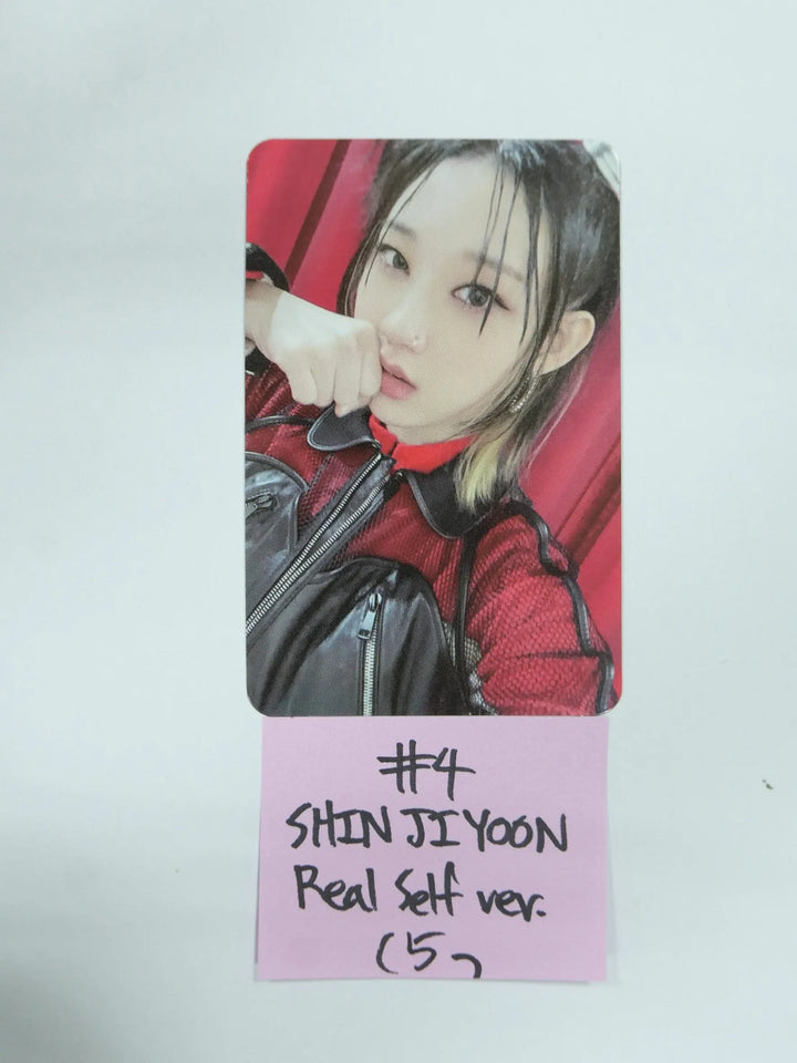 Weeekly "Play Game : AWAKE" - Official Photocard [Lee soo jin, Shin ji yoon] - HALLYUSUPERSTORE