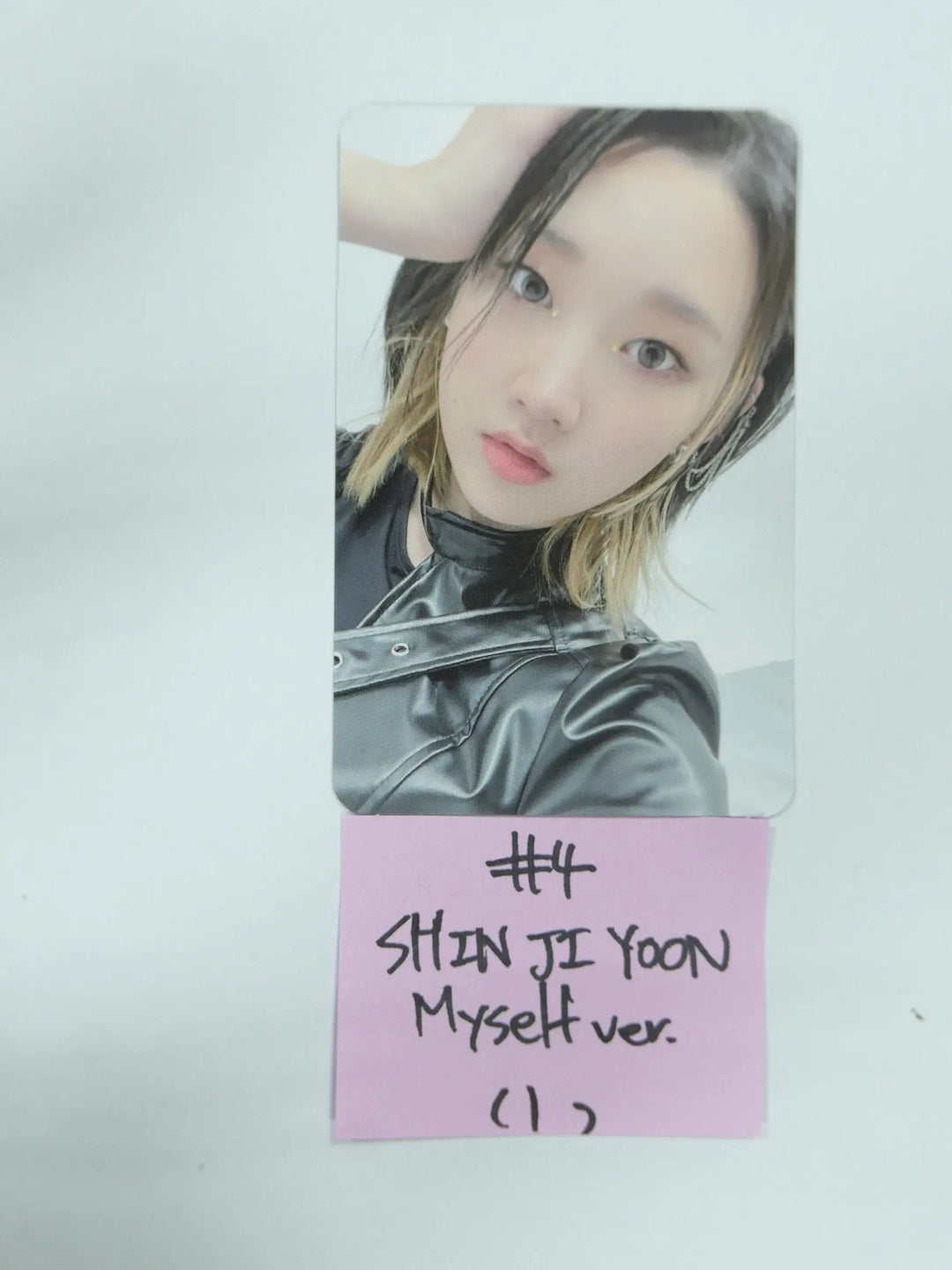Weeekly "Play Game : AWAKE" - Official Photocard [Lee soo jin, Shin ji yoon] - HALLYUSUPERSTORE