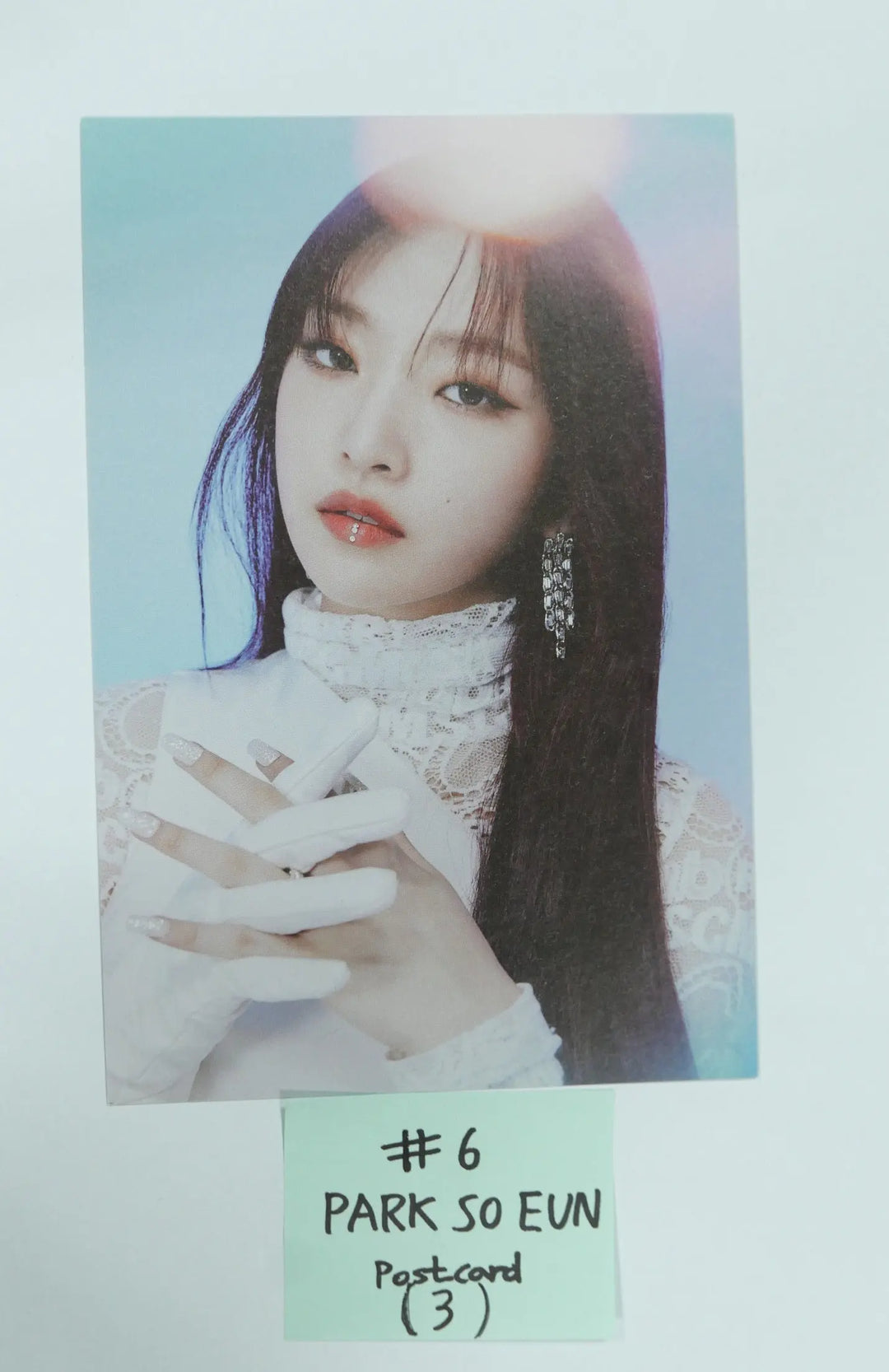 Weeekly "Play Game : AWAKE" - Official Postcard - HALLYUSUPERSTORE