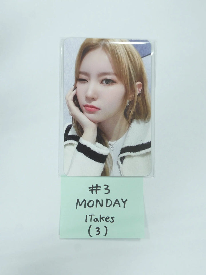 Weeekly "Play Game : AWAKE" - 1takes Fansign Event Photocard - HALLYUSUPERSTORE