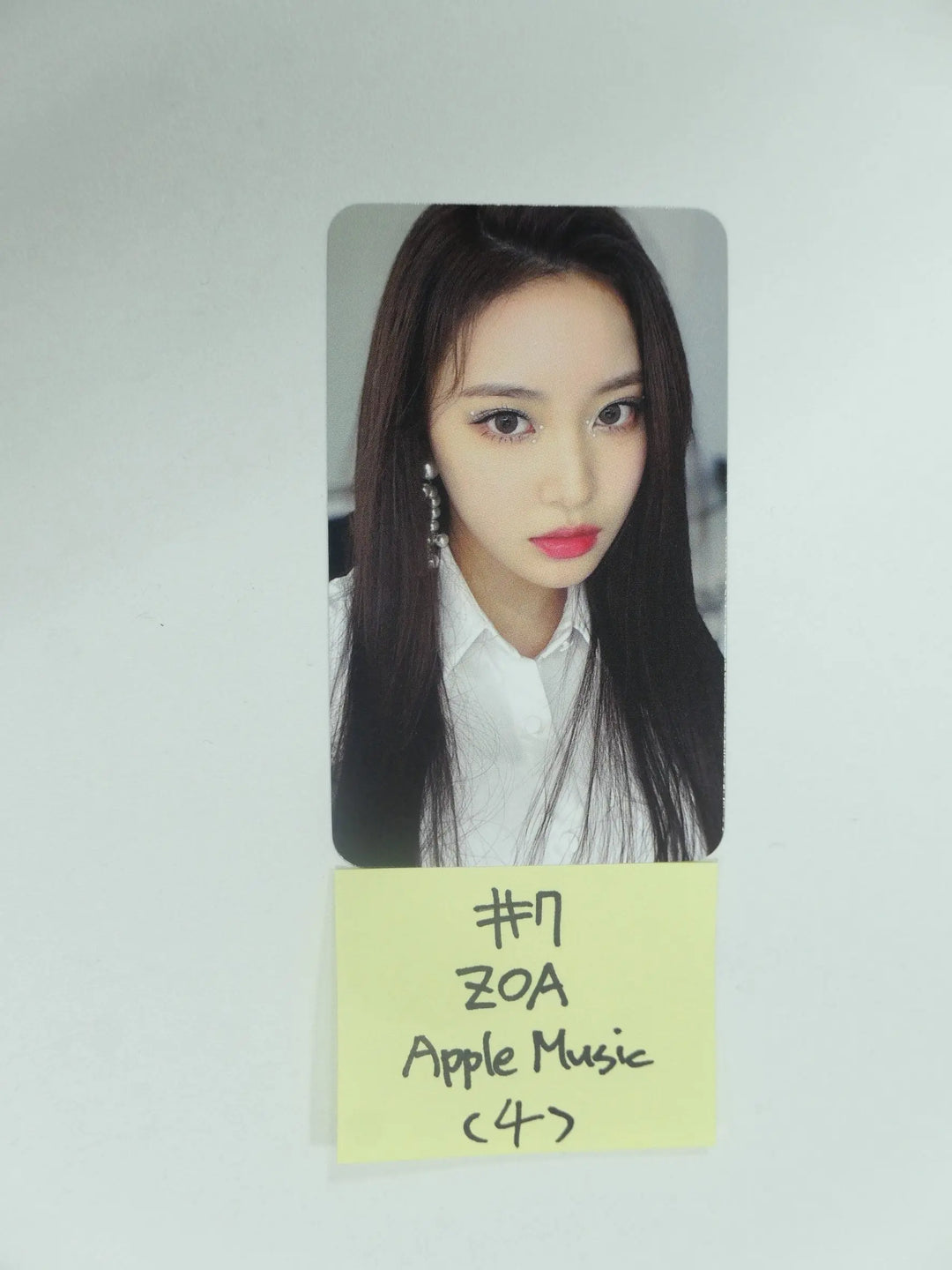 Weeekly "Play Game : AWAKE" - Apple Music Fansign Event Photocard - HALLYUSUPERSTORE