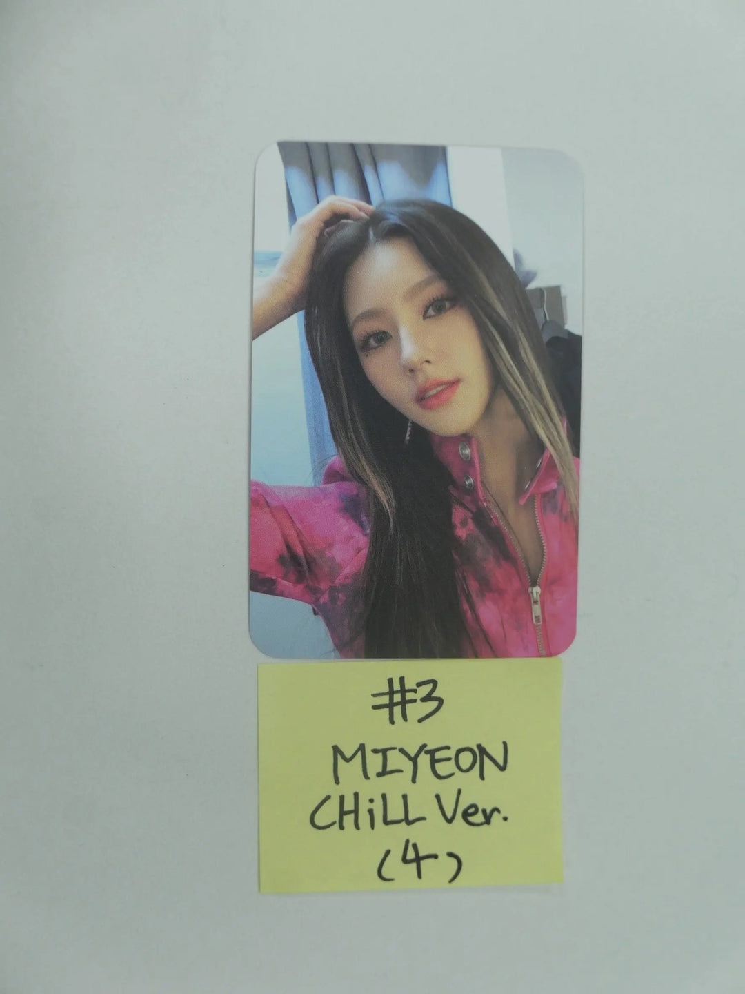 (g) I-DLE "I NEVER DIE" - Official Photocard (Restocked 3/18) - HALLYUSUPERSTORE