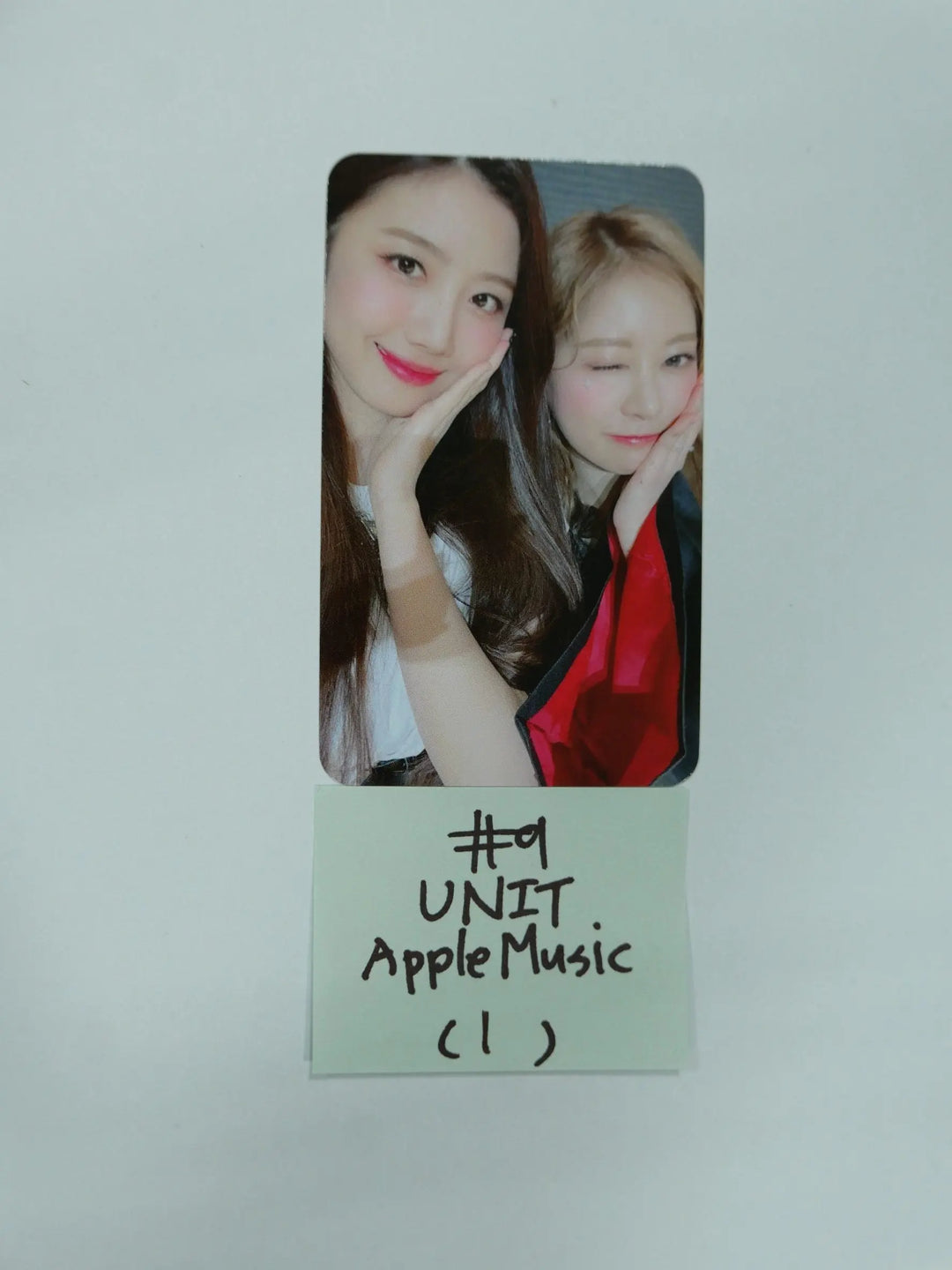Cherry Bullet &